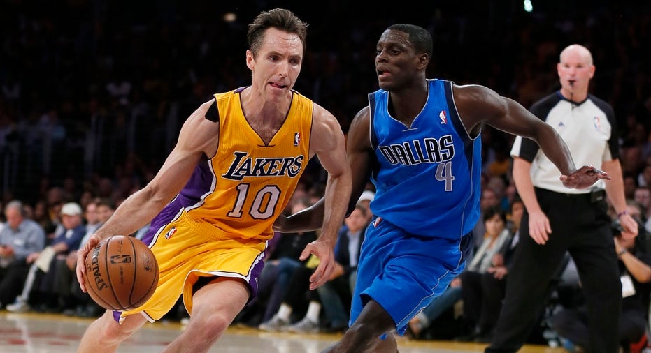 What if Basketball Hall of Famer Steve Nash had flipped his pass-first,  shoot-last mindset? - NBA - ESPN