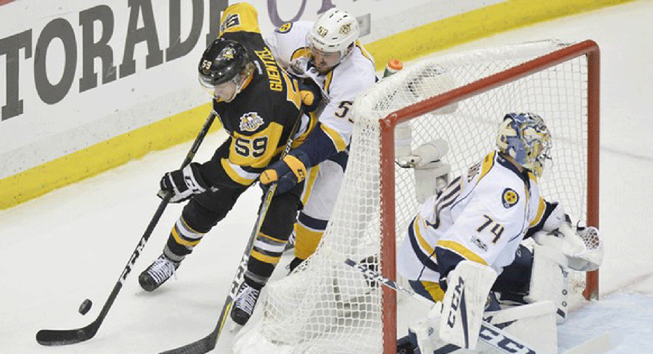 Penguins Staney Cup GM2  Don Wright-USA TODAY Sports