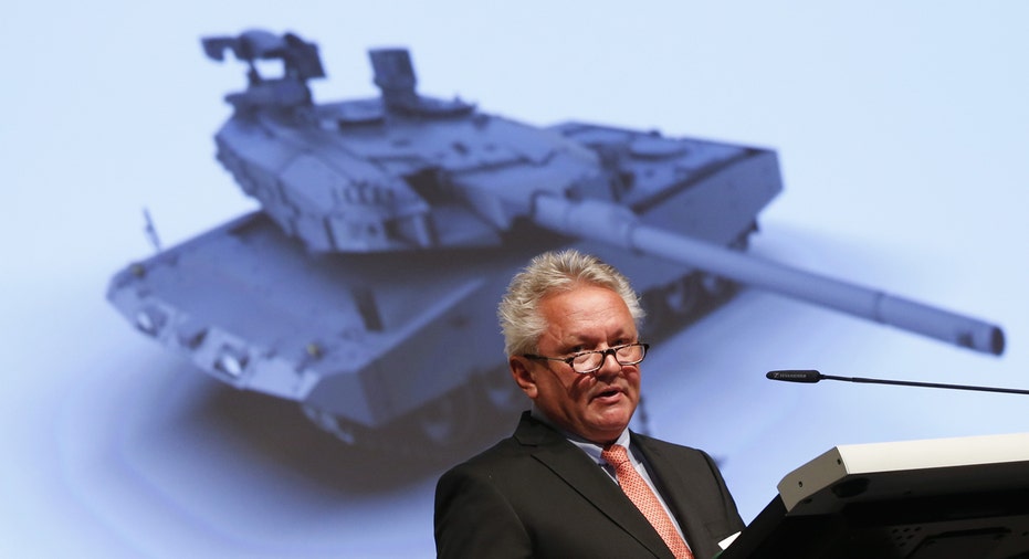 Rheinmetall CEO and tank FBN