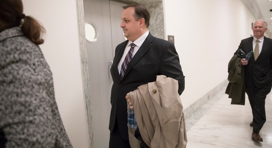 US Ethics Walter Shaub FBN