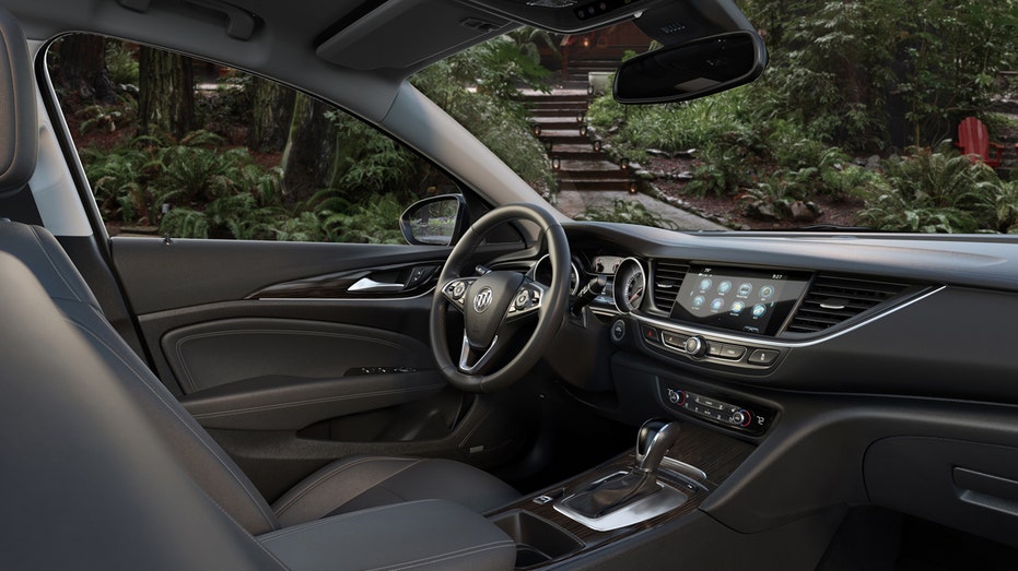 Buick Regal TourX interior FBN