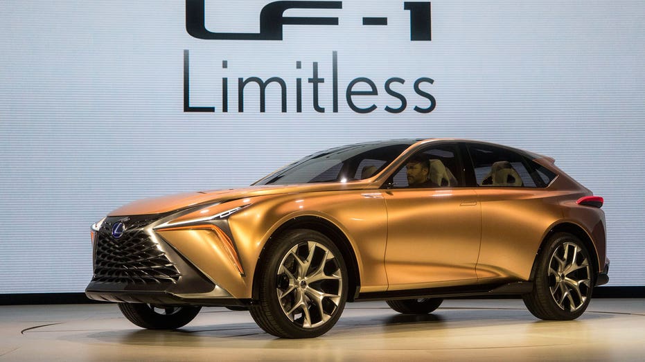 Lexus LF-1 Limitless concept, Detroit auto show AP FBN