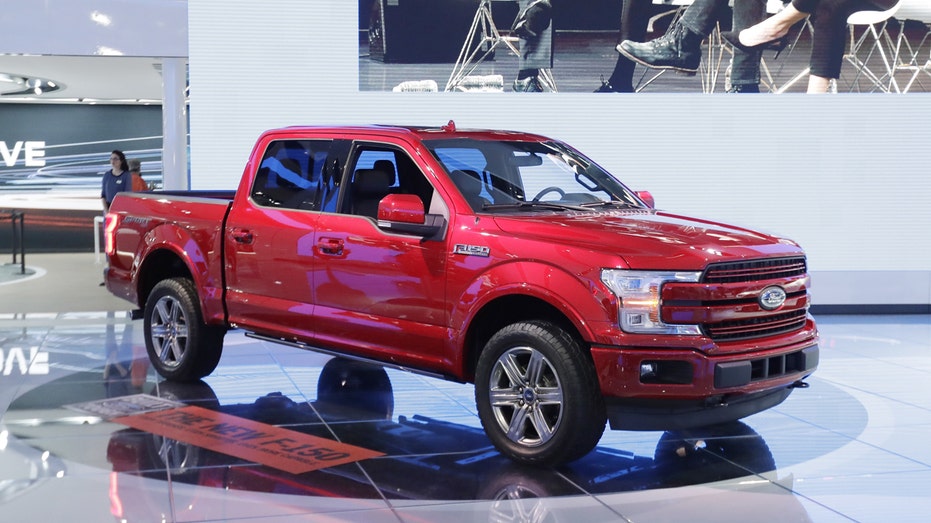 2018 Ford F-150 Detroit auto show FBN