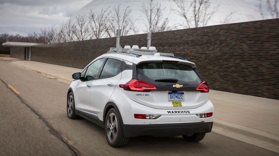 GM Chevrolet Bolt self-driving test FBN