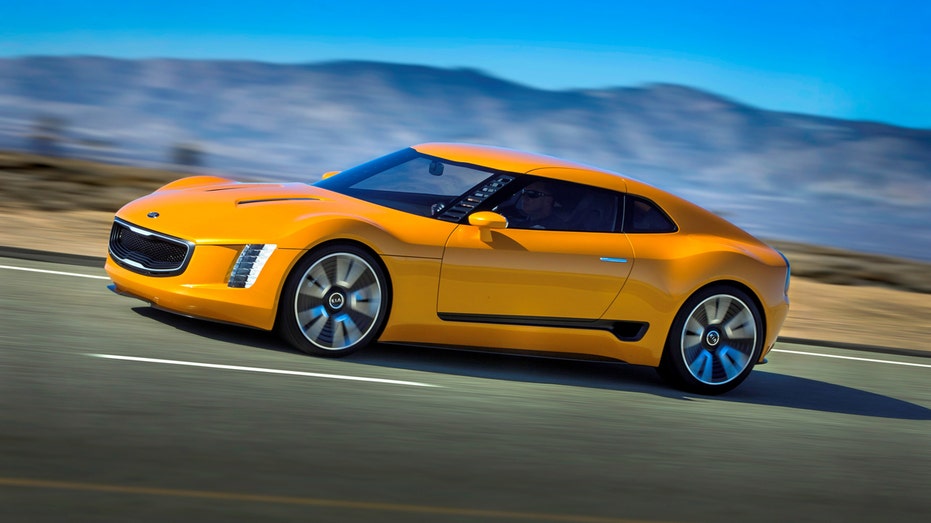 Kia GT4 Stinger concept FBN