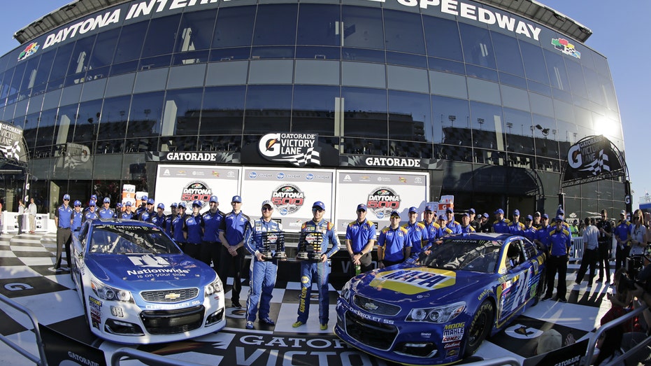 NASCAR Daytona 2017 pole winners FBN