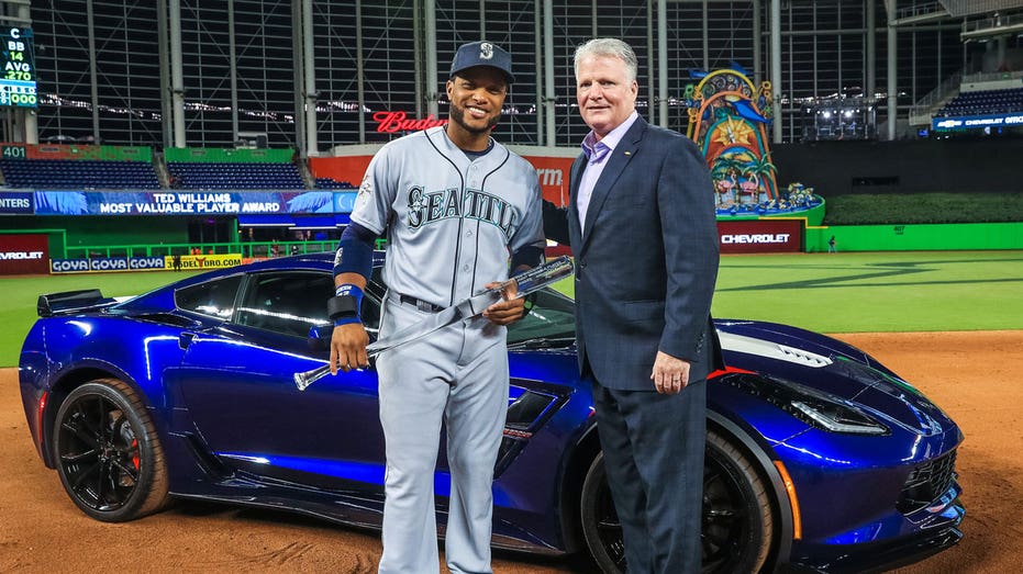 Robinson Cano Chevrolet exec All-Star Game FBN