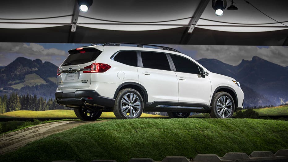 LA Auto Show Subaru Ascent AP FBN