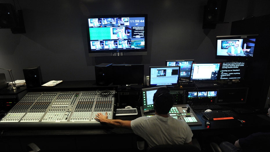 TV, Media, Control room FBN