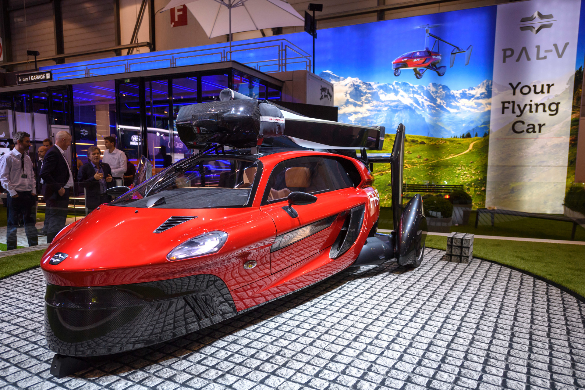 High Hopes Dutch Company Launches Flying Car At Geneva Show Fox