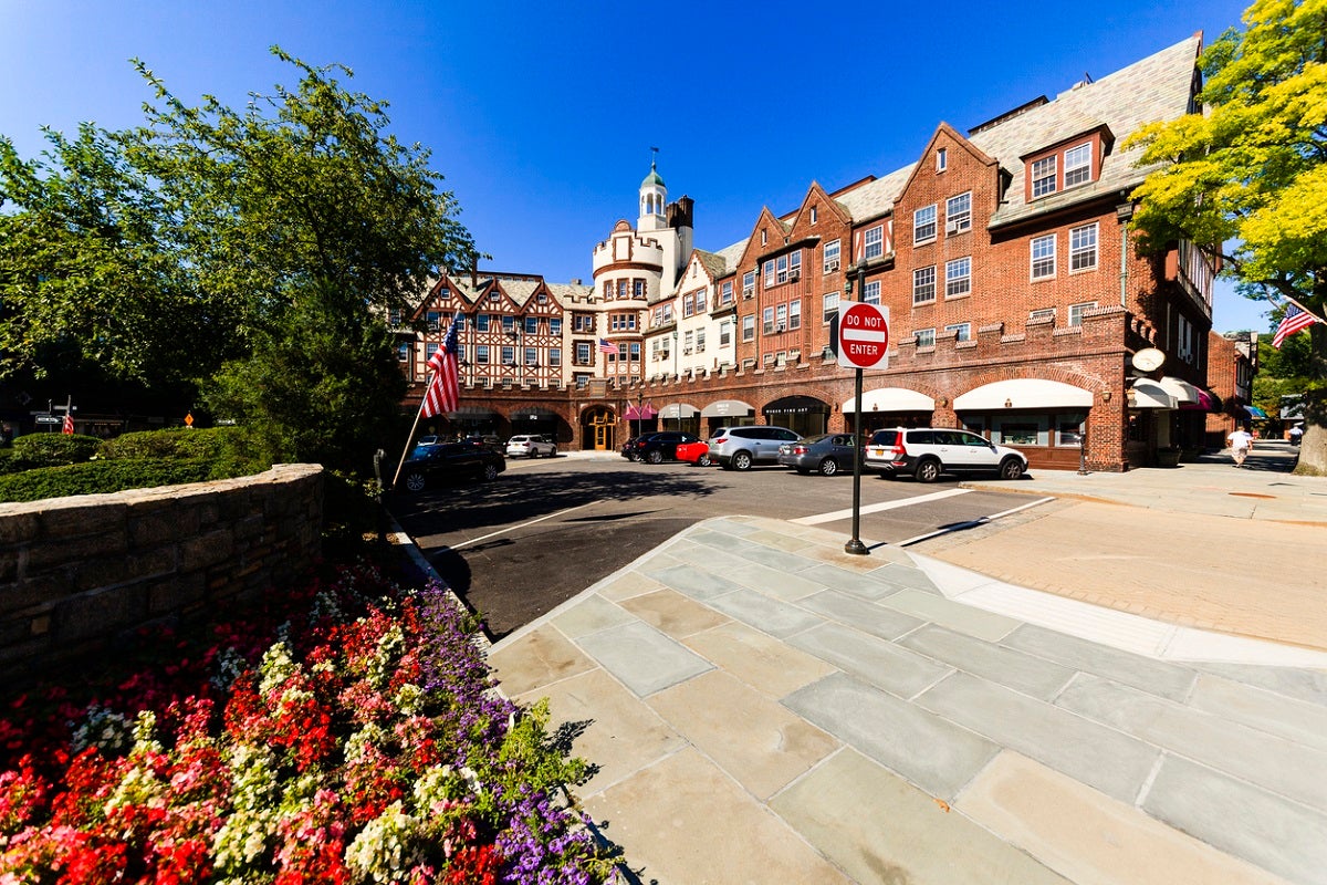 Top 10 richest places in America | Fox Business