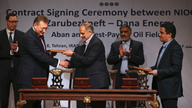 Iran signs $740 million agreement on oil project