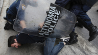 Clashes break out in Greece over foreclosures