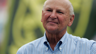 Wayne Huizenga, who built his fortune from trash, dies at 80