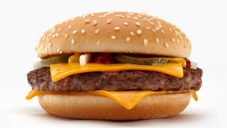 McDonald's is putting fresh beef in the Quarter Pounder McDonald's is putting fresh beef in the Quarter Pounder
