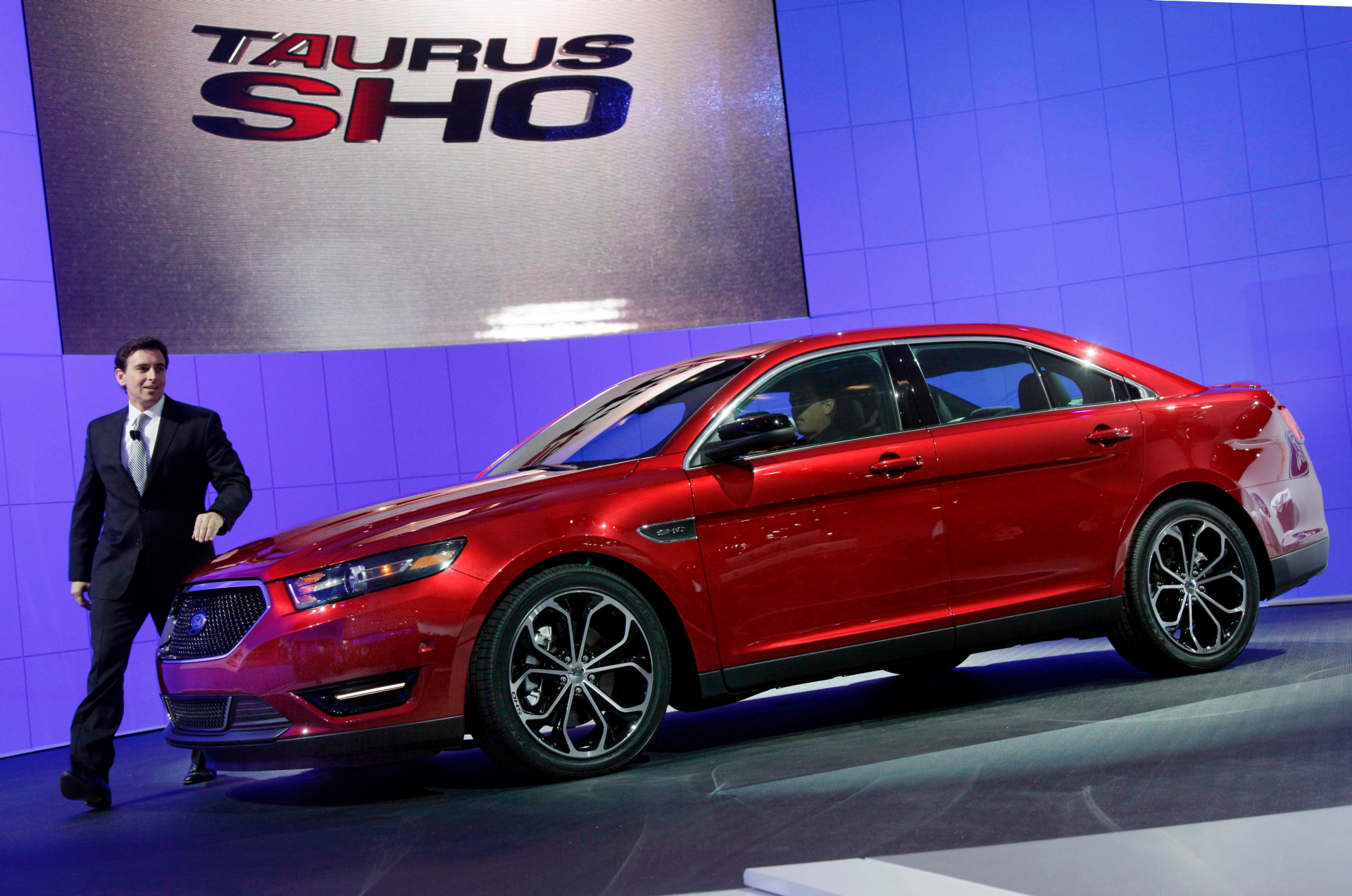 Ford taurus 2022