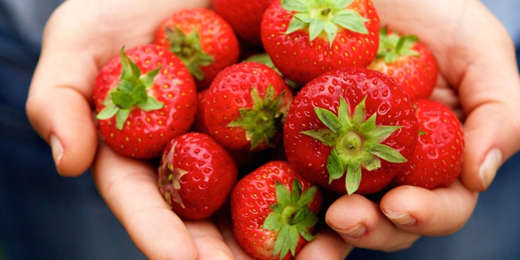 https://a57.foxnews.com/static.foxbusiness.com/foxbusiness.com/content/uploads/2018/04/1024/512/18c67637-strawberries.jpg?ve=1&tl=1