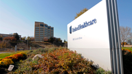 UnitedHealth hikes 2018 forecast, books another big 1Q  gain