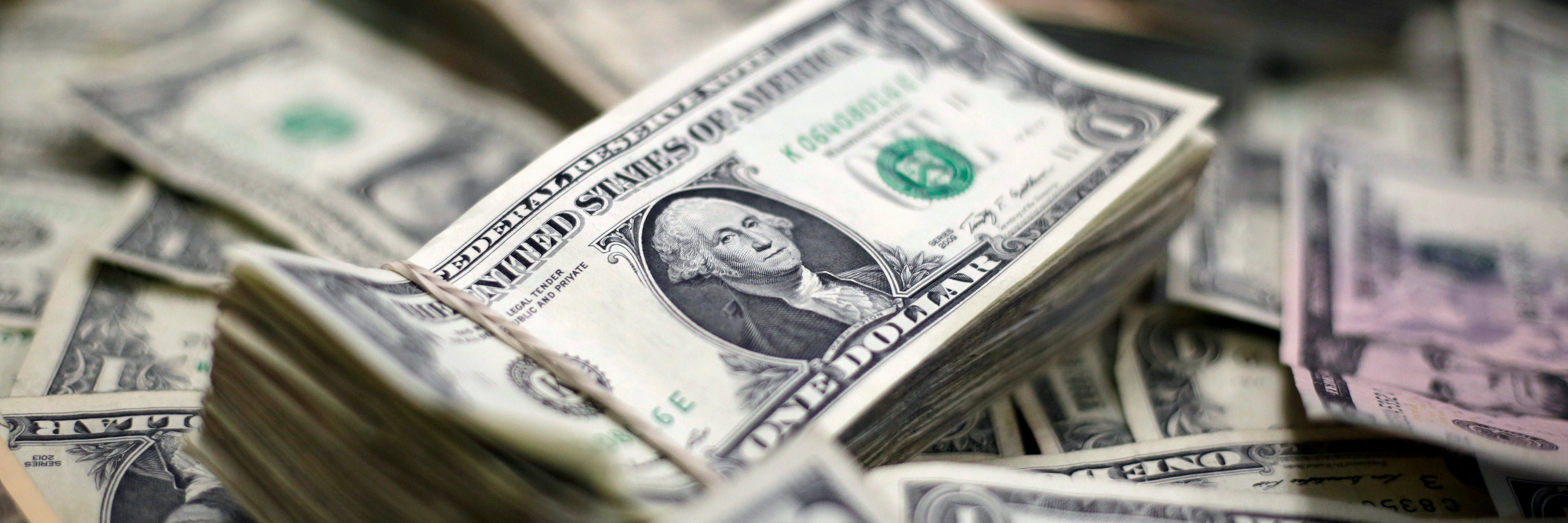 Доллар фото