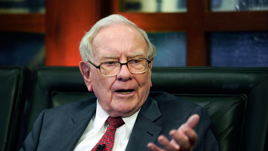 Warren Buffett's Cash Pile At Berkshire Hathaway Tops $120 Billion ...