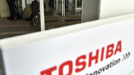 Toshiba, Western Digital make peace on sale of chip unit
