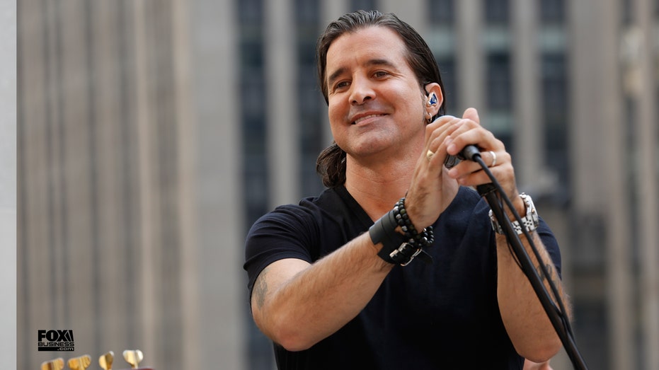 Scott_Stapp_logo