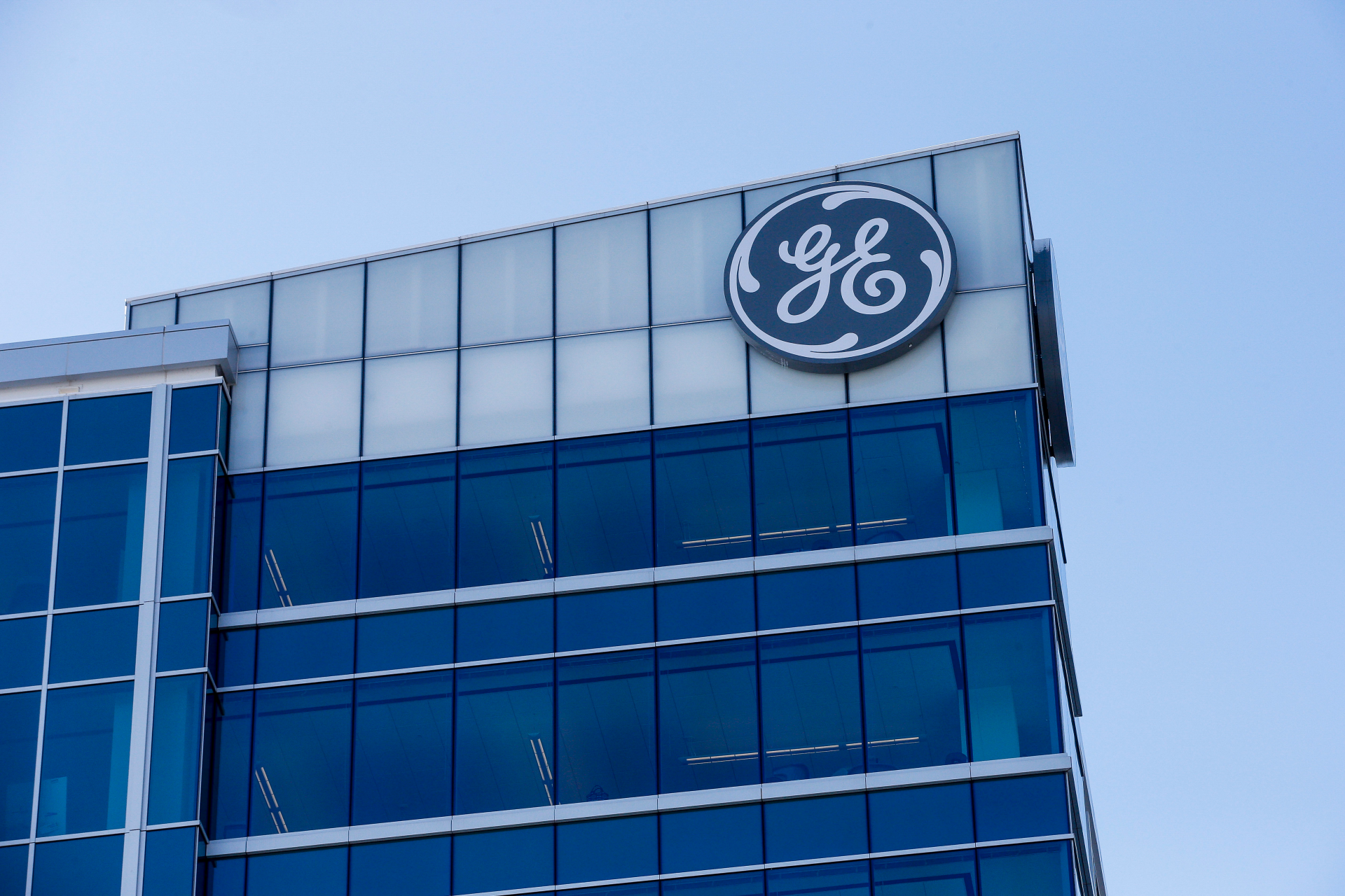 GE profit drops 30 percent as it continues trimming units Fox Business