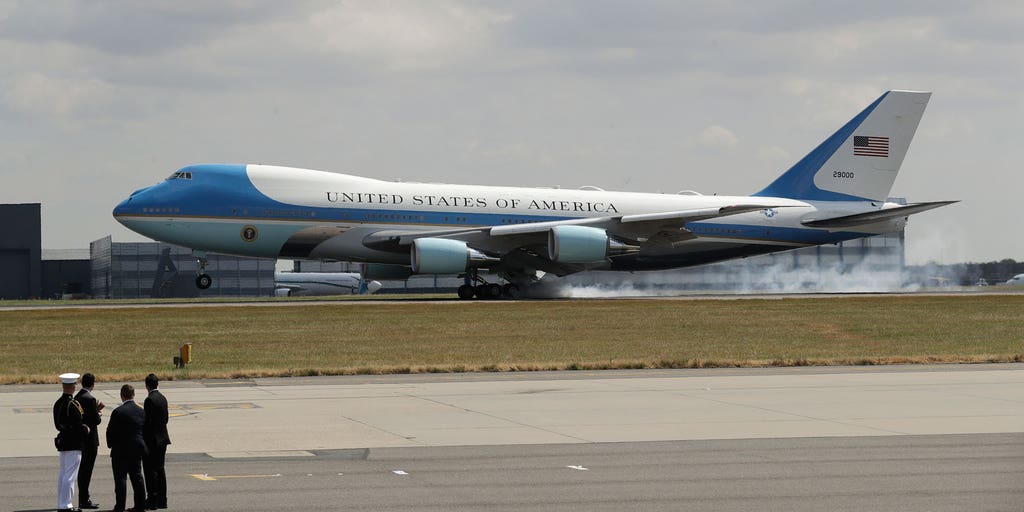 air force one new paint scheme