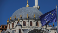 Challenged by US and market crisis, Turkey turns to Europe