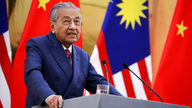 Malaysia lobbies for Chinese help amid fiscal woes