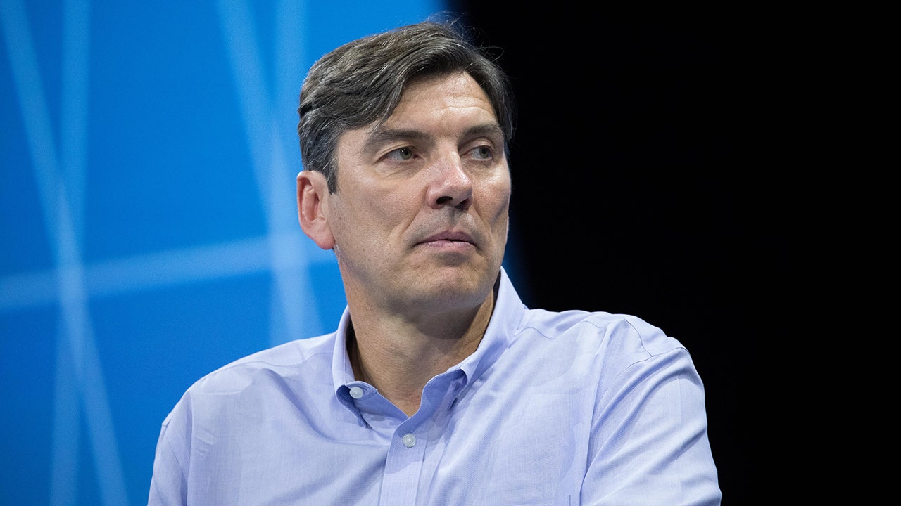 Oath's Tim Armstrong: Yahoo Sports to stream NFL playoffs this weekend