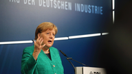 Experts slash outlook for German economy amid trade worry