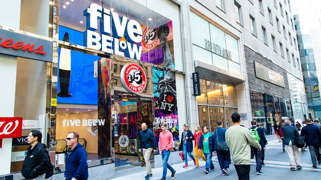 Discount store Five Below opens its doors on Manhattan’s pricey Fifth