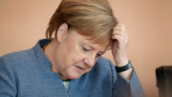 German government advisers slash economic growth forecast