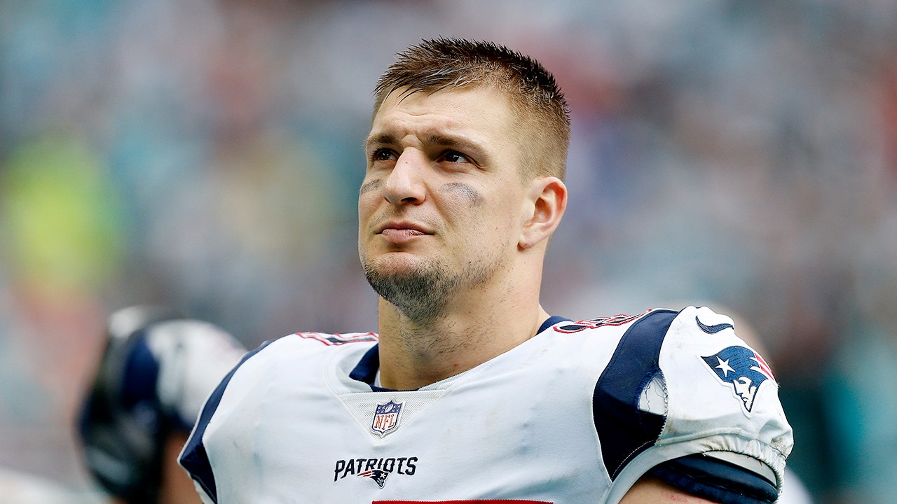 Rob Gronkowski saves entire NFL salary, retires with millions Fox