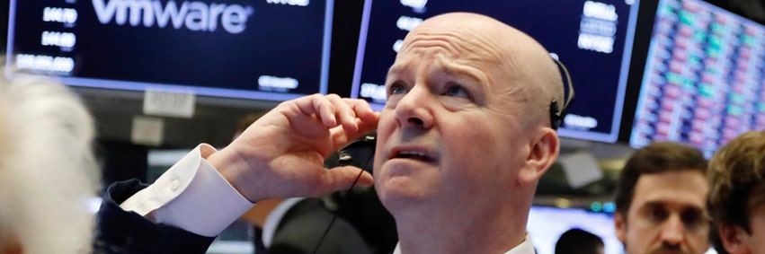 Dow turns positive on energy, industrial shares' strength