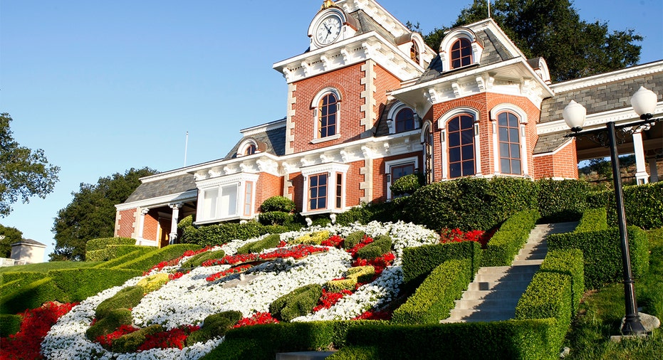 Michael Jackson S Neverland Ranch For Sale With Drastic Price Cut