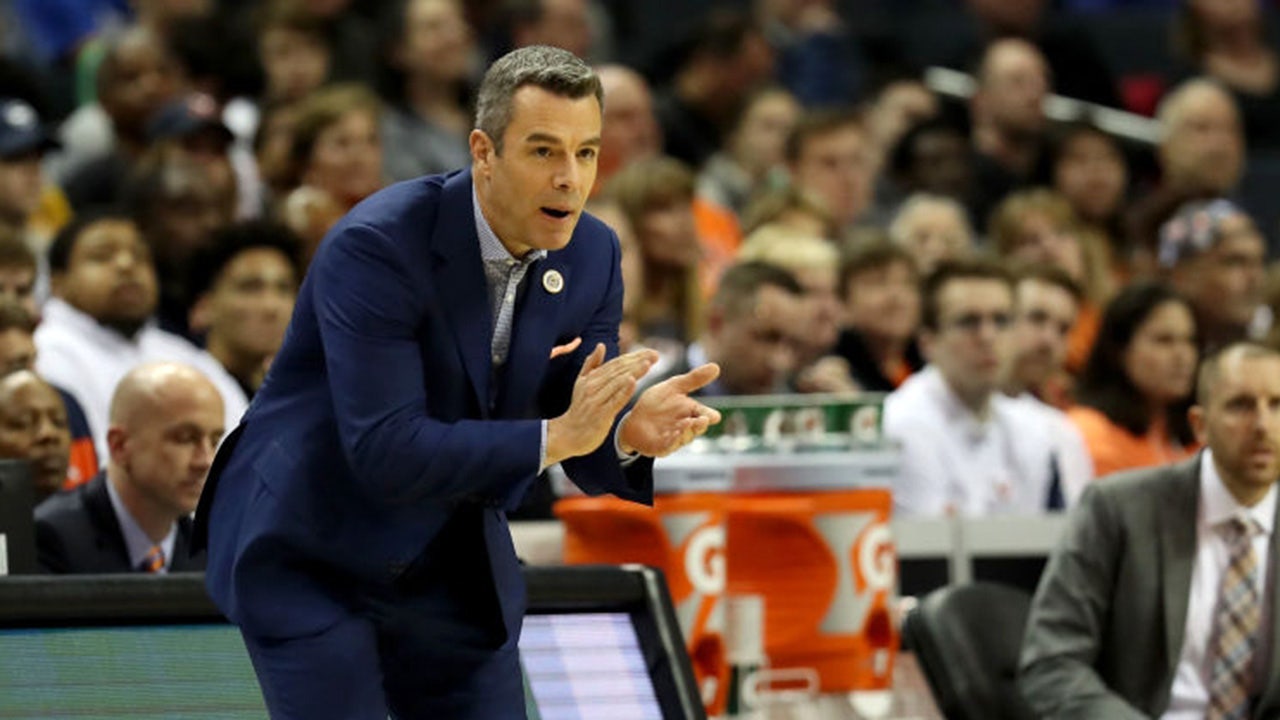 Virginia Basketball Head Coach Tony Bennett Turns Down A Raise To