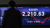 Asian stocks mixed after new Wall Street high