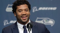 Russell Wilson buys Amazon stock for Seahawks linemen, here's how much