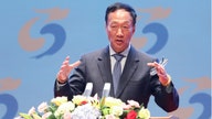 Special guest at White House Christmas party: Foxconn billionaire