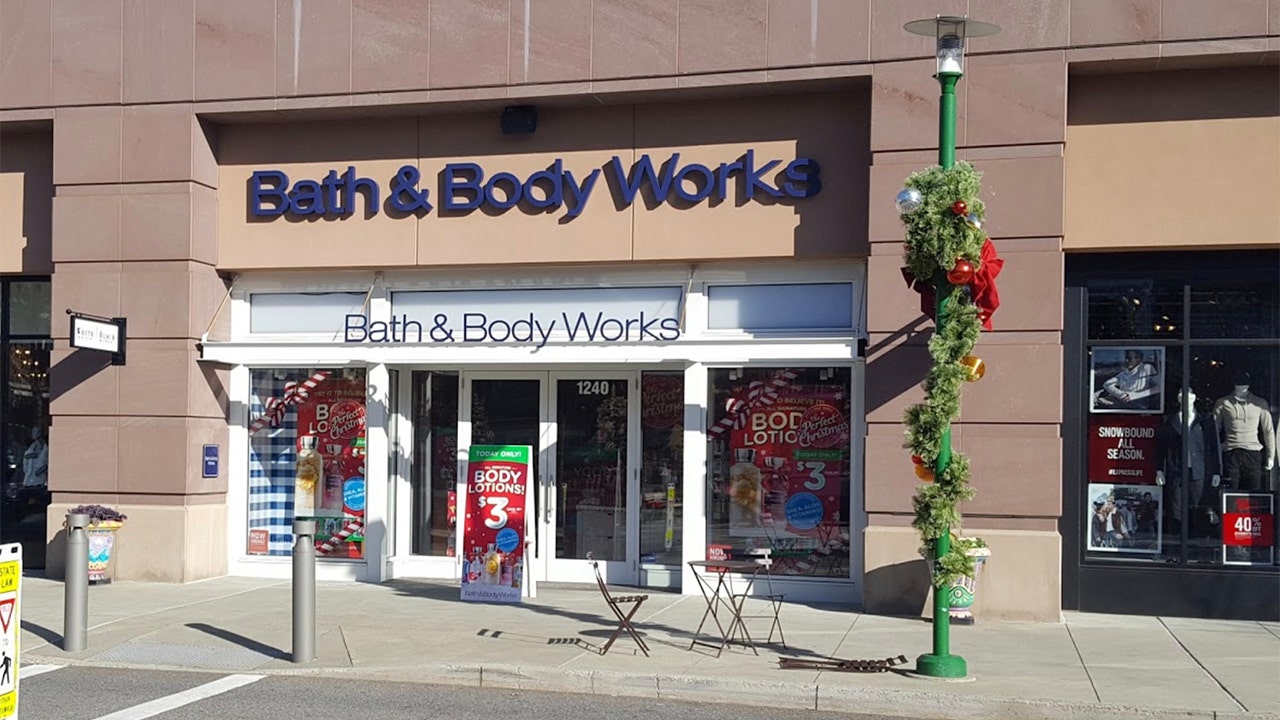  Bath  Body Works to close 24 stores  and open 46 new ones 