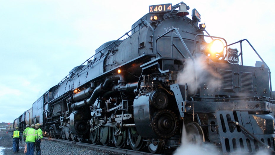Union Pacific Fires Up 'Big Boy' to Move Rare 2-10-2 - Railfan & Railroad  Magazine