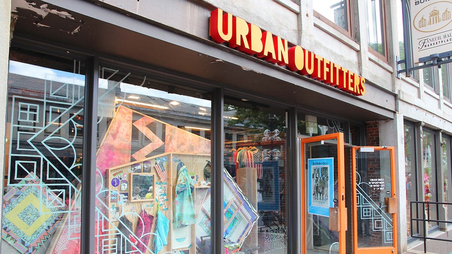 Urban Outfitters announces new monthly clothing rental service | Fox ...