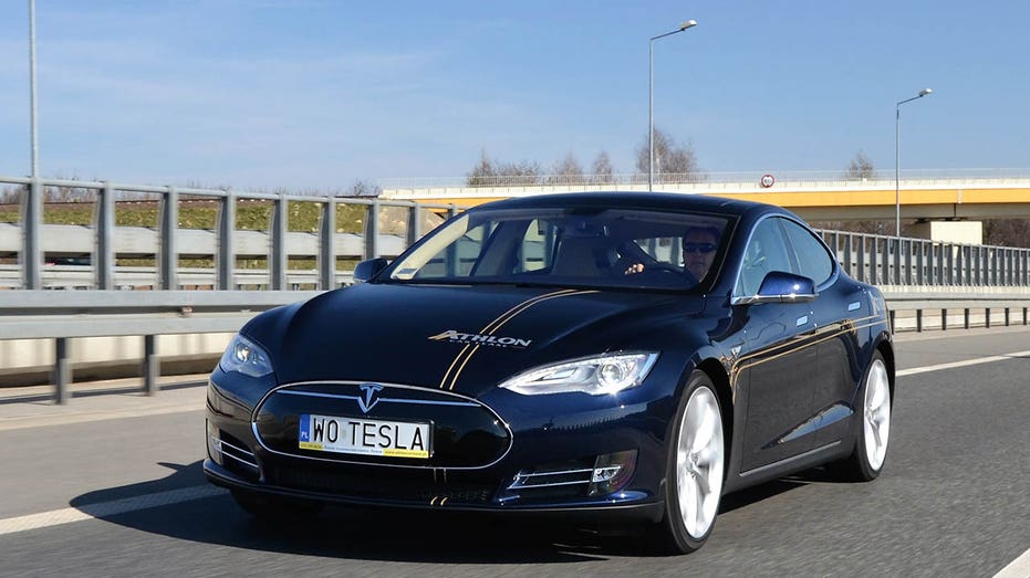 Tesla Model S