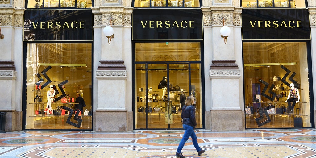 versace collins street