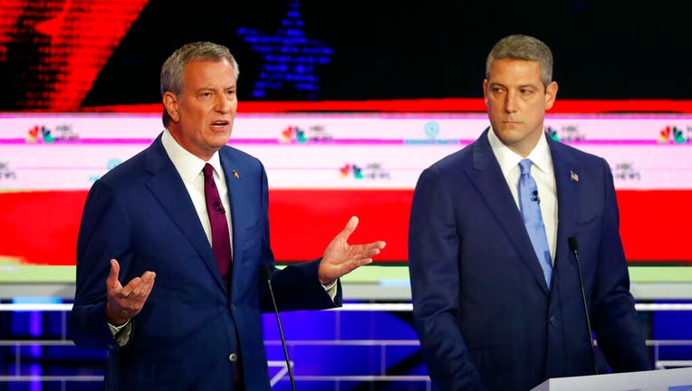 De Blasio shouts Cuba revolution slogan at Miami rally