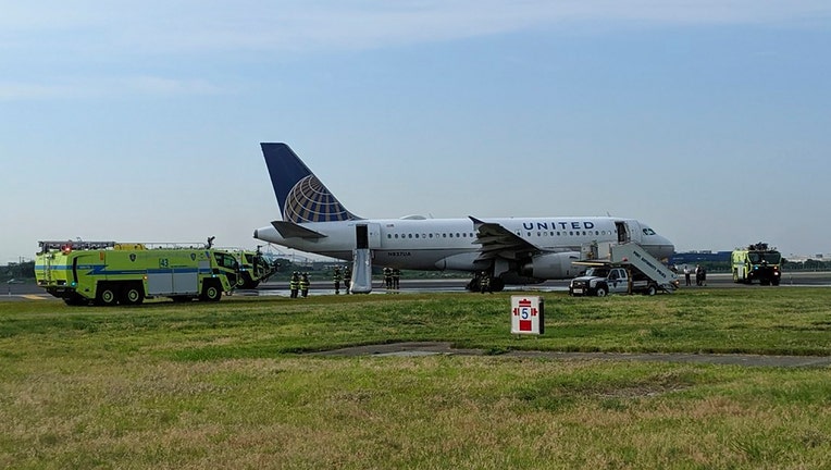 Newark airport resumes flights after United Airlines plane makes emergency landing