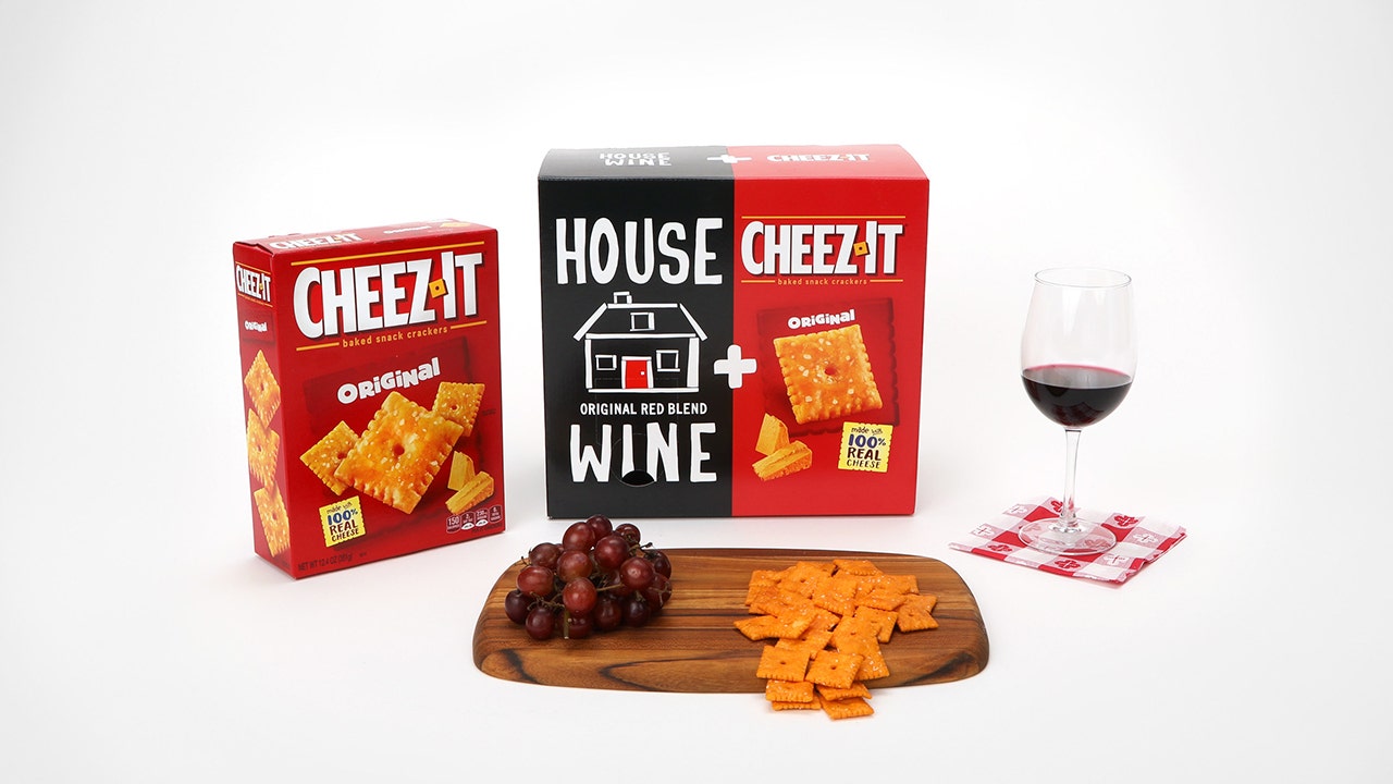Cheez It Pairs With House Wine For 25 Box Of Wine And Crackers