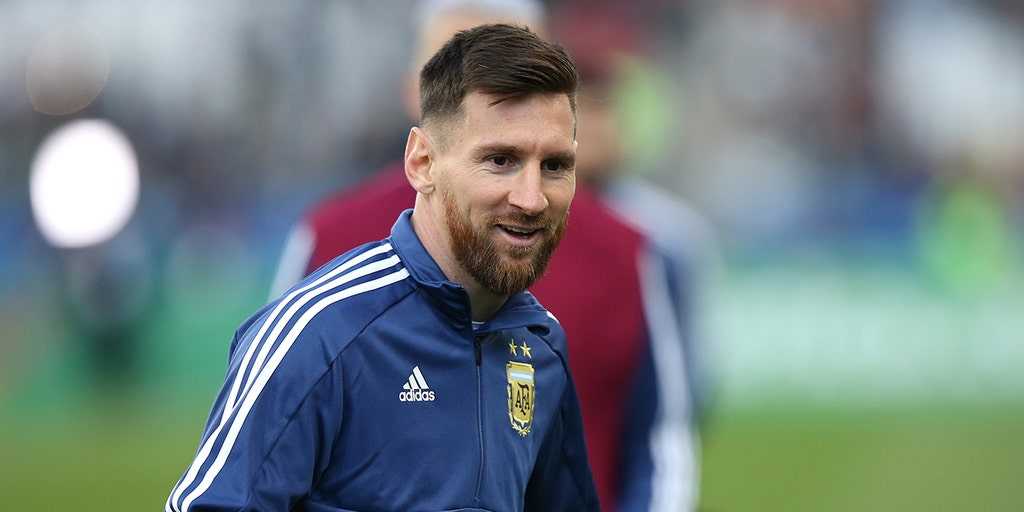 What Is Lionel Messi S Net Worth Soccer Star Among Highest Paid Celebrities Fox Business